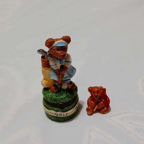 Boyd’s LeBearmoge Collection Lady Golfer Hinged Box With Baby Bear - Picture 1 of 9